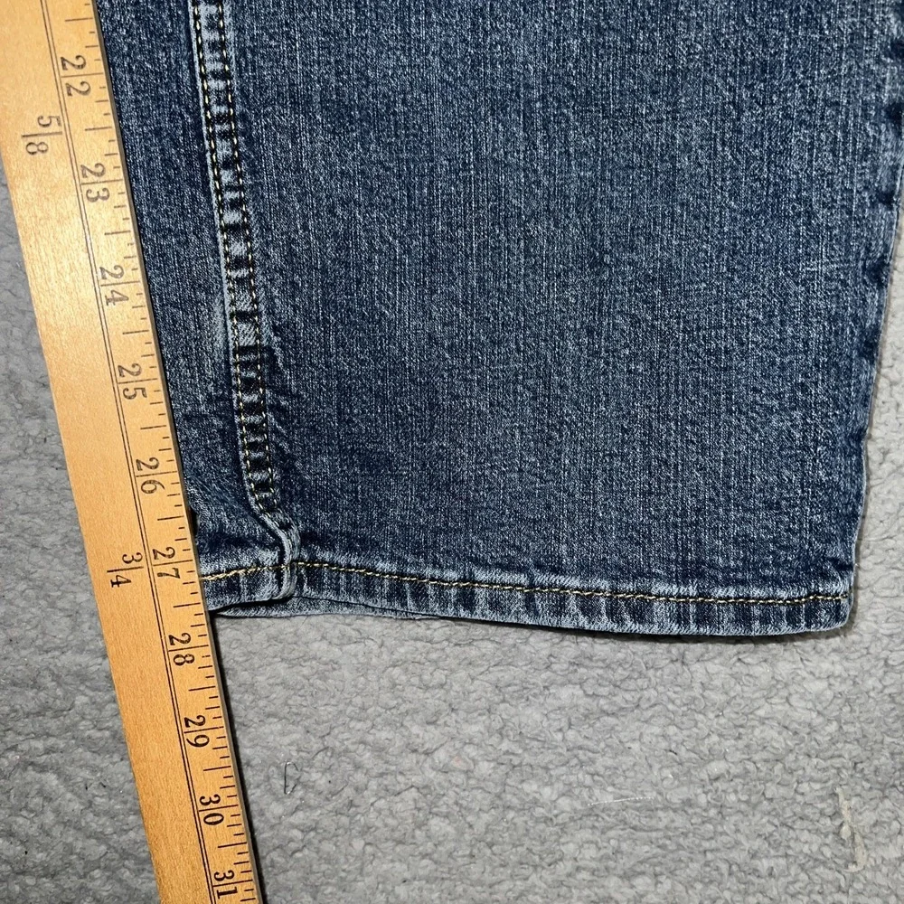 Levis levi signature